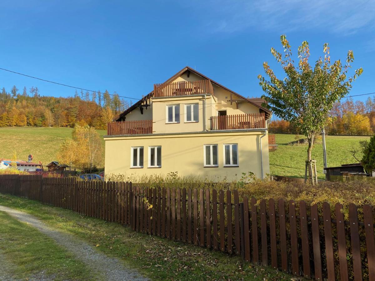 Apartman Karlovice Karlovice  Екстер'єр фото